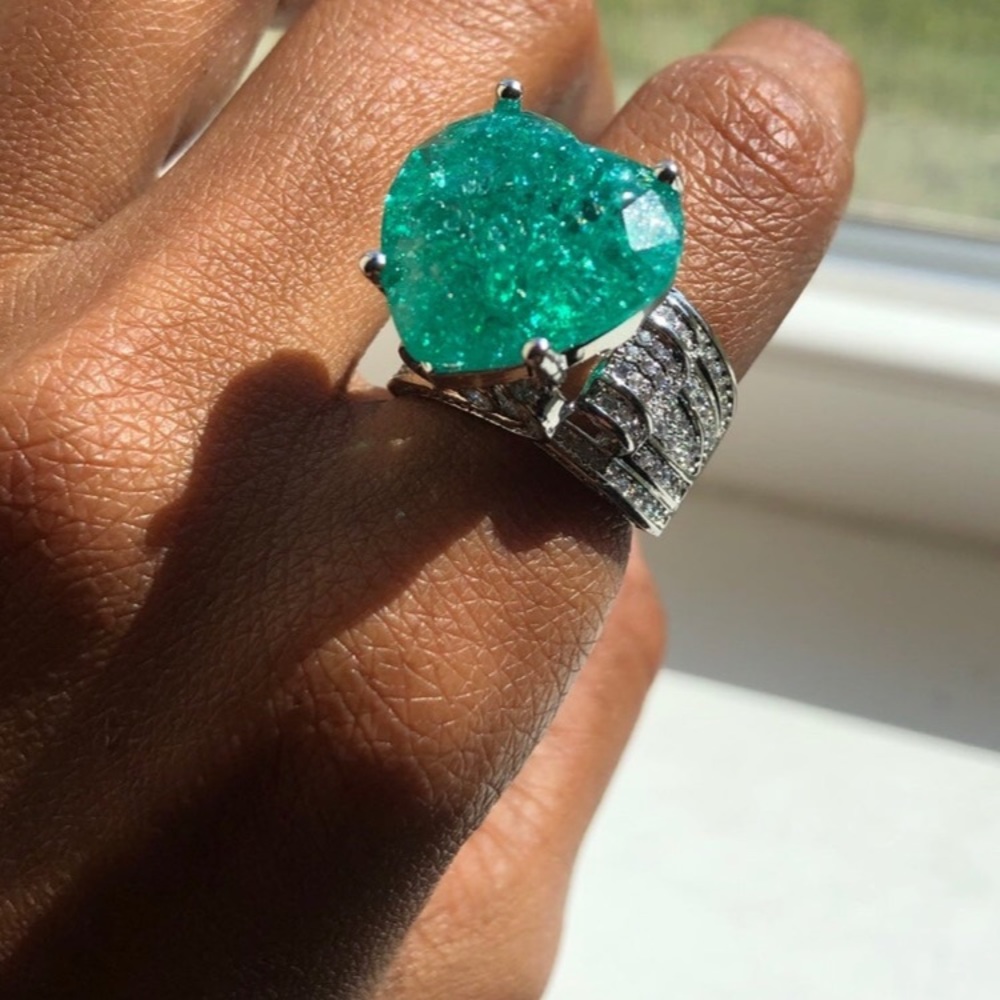 Swarovski Silver 5.2ct Turmaline Crystal Heart shaped ring. Size 8 - Picture 7 of 11